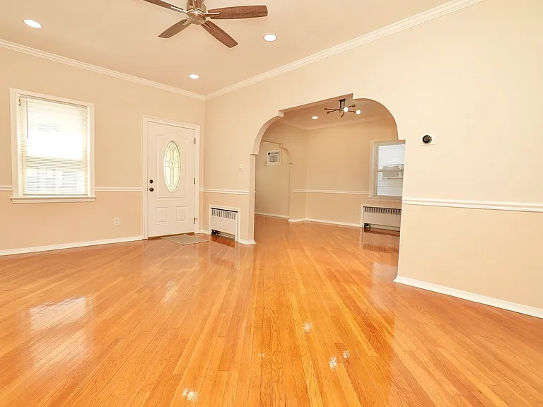 127 Brighton Ave #1 — Photo 7