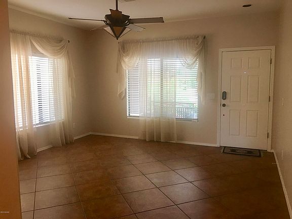 3rd image of 82 W Calle Tierra Sandia