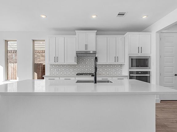 3rd image of 24515 Fluttering Dove Ln
