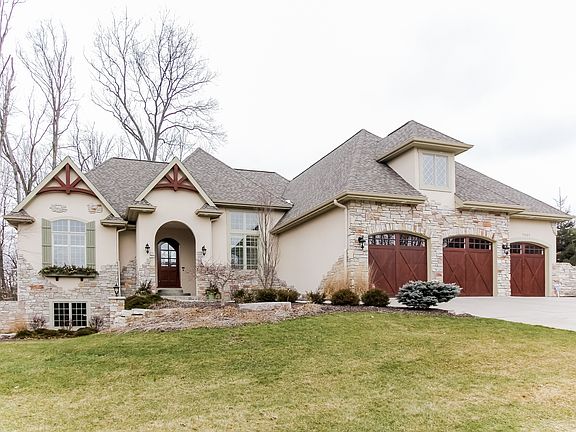 2nd image of 5665 Manchester Hills Dr SE