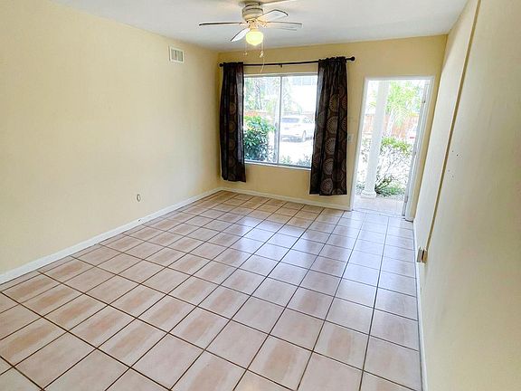 3rd image of 3019 Harbor Dr Ofc 2