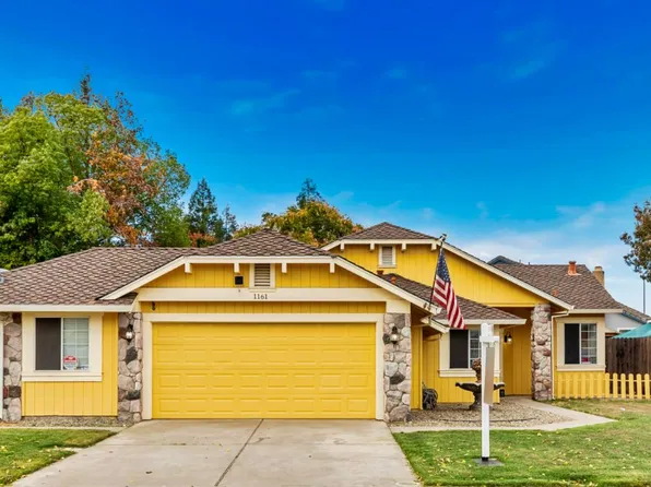 1161 Champagne Ln, Manteca, CA 95337