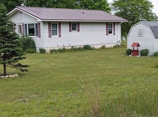 6463 S 23rd Rd, Boon, MI 49618