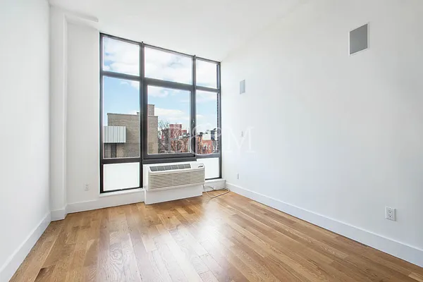 Rented by Brick&Mortar | media 23