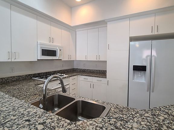 5th image of 38 E Serene Ave Unit 117