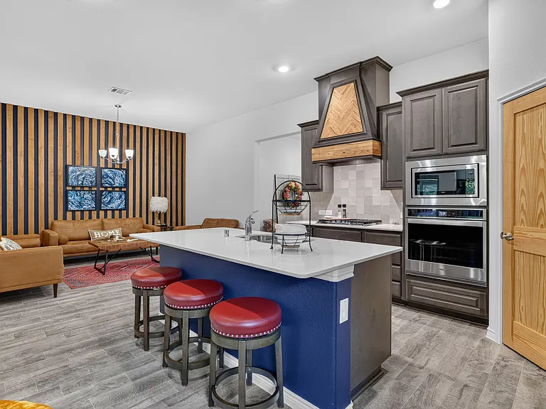 3936 Sidney Ln — Photo 8