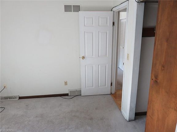 5th image of 4506 Green Glen Dr