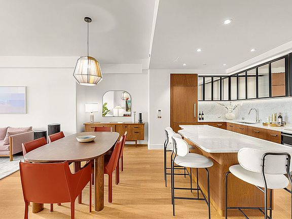 4th image of 110 Charlton St APT 3D