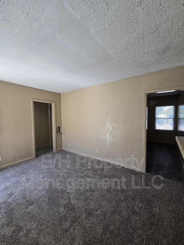 1 bed, 1.0 bath, 529 sqft, $595 — Photo 3
