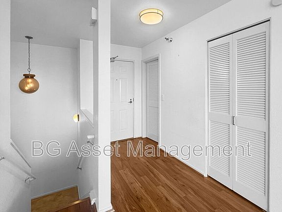 5th image of 1205 Melville Sq APT 406