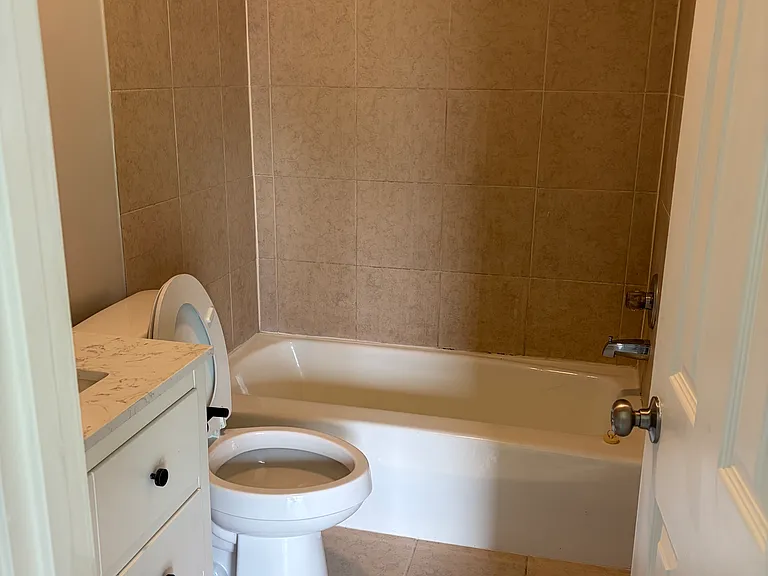 408 Mulberry St #9 — Photo 4
