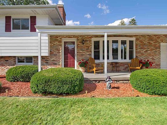 2nd image of 5122 Cardington Dr