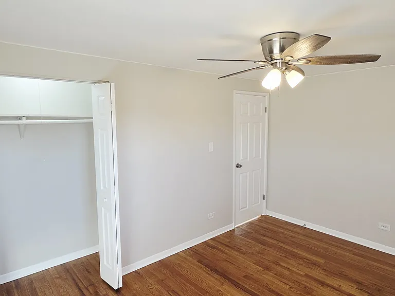 11011 - 13 South Lloyd Drive - #13 — Photo 9