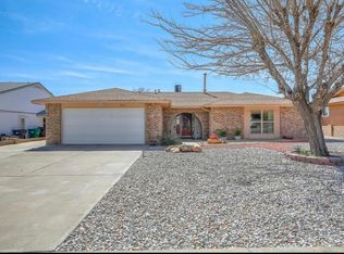 6070 Jack Rabbit Rd NE, Rio Rancho, NM 87144