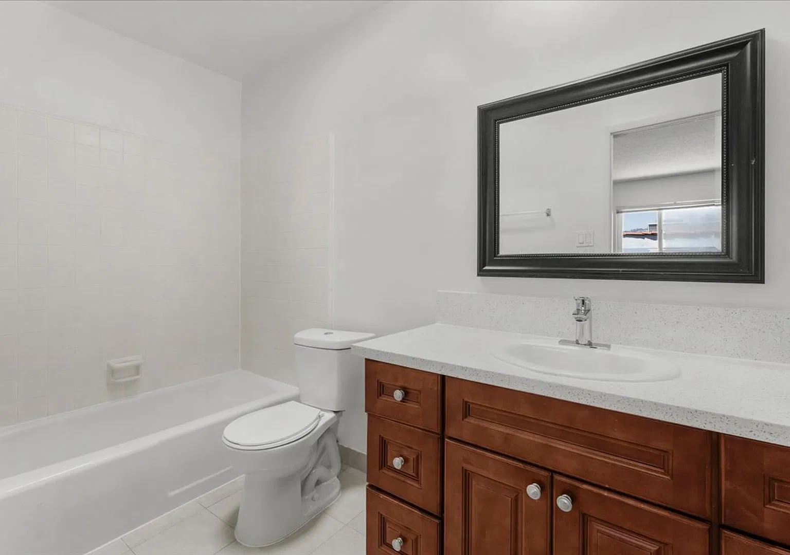 309 S. Doheny Dr. — Photo 1