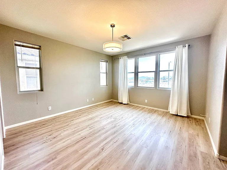 5007 Caprock Canyon Ave — Photo 2
