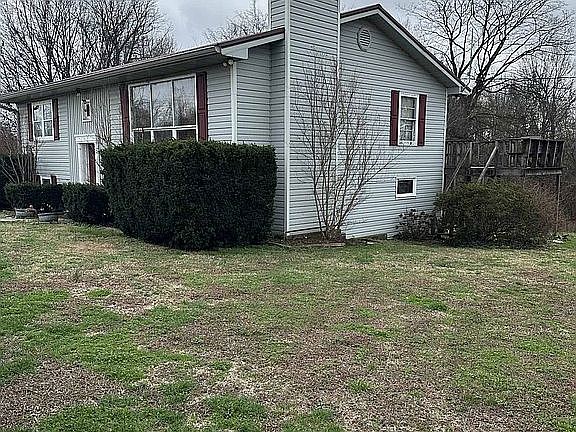 3rd image of 2884 Tick Ridge Rd