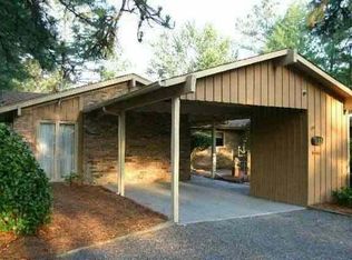 611 Knollwood Vlg, Southern Pines, NC 28387