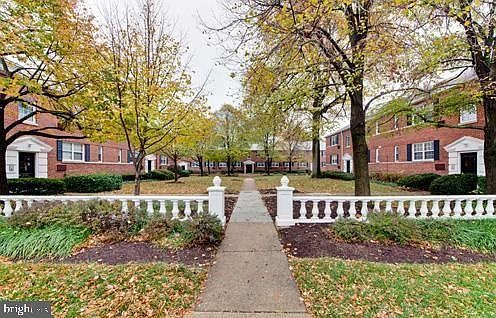 2nd image of 4378 N Pershing Dr #43784