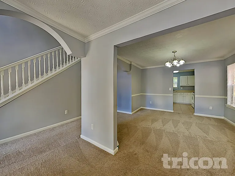 2957 Jenkins Dr — Photo 33
