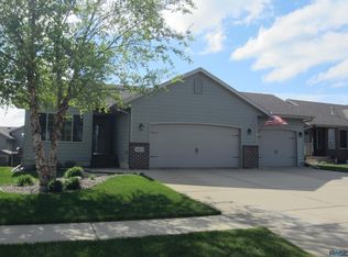 4804 S Grinnell Ave, Sioux Falls, SD 57106