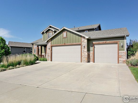 3rd image of 1729 Dolores River Dr
