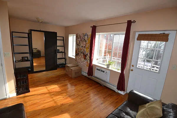 Rented by Scott Williams Realty LLC | media 33