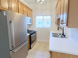 10726 Magnolia Blvd APT 5, North Hollywood, CA 91601