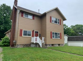 225 E Church St, Williamston, MI 48895