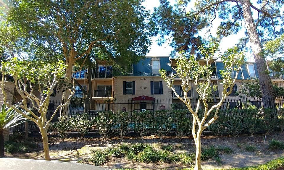 1st image of 4515 Briar Hollow Pl APT 103