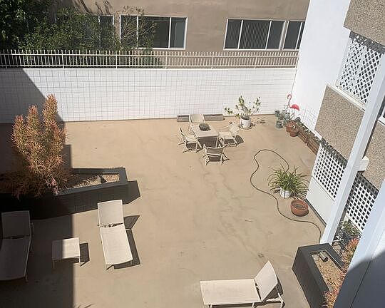 5th image of 825 S Gretna Green Way #G