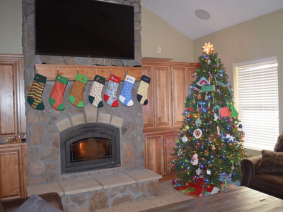 2nd image of 3902 Cedar Meadows St