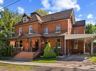 283 & 285 William St, Pembroke, ON K8A1N4