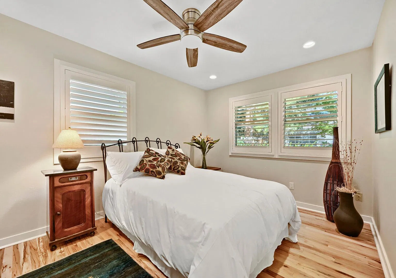 Stylish Boulder Haven | Sundance & Mid-Term — Photo 4