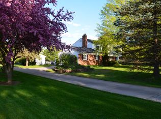 5645 Prairie Rd, Saline, MI 48176