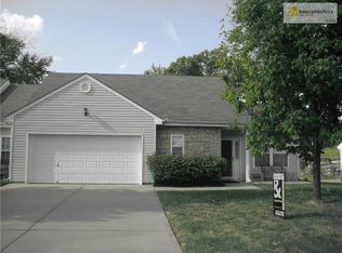 8348 Waverly Ave, Kansas City, KS 66109