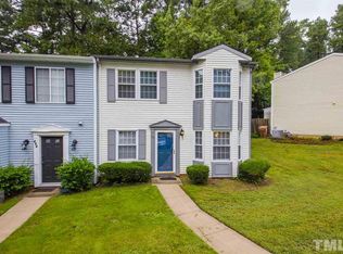 234 Rosebrooks Dr, Cary, NC 27513