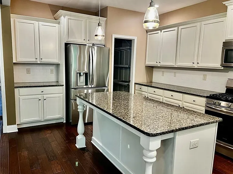 3366 Kenyon Creek Dr — Photo 9