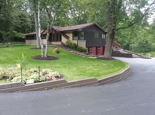 36W394 Wild Rose Ln #2, Saint Charles, IL 60174