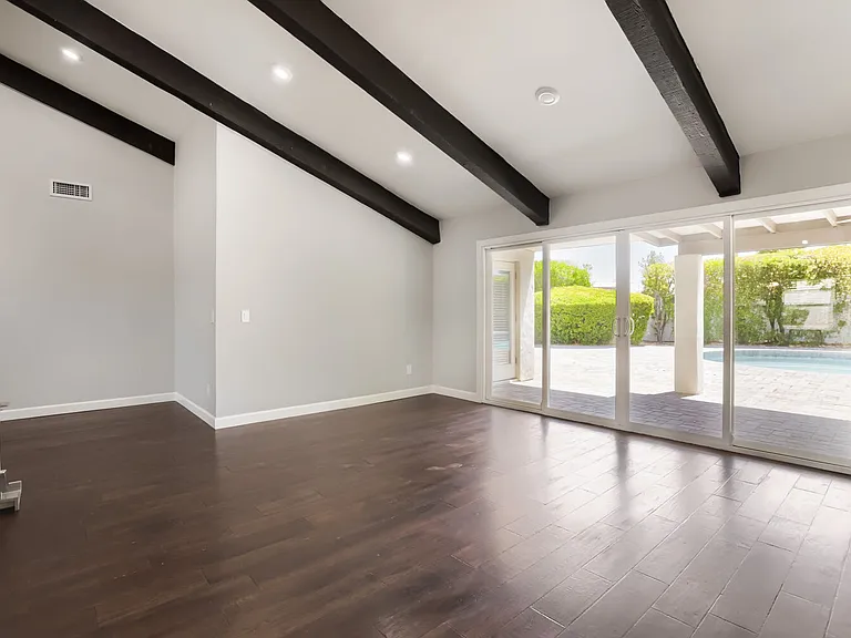 Dinning area & sliding doors to patio