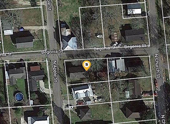 1st image of 130 N Apple St