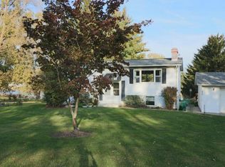 52417 Joy Dr, Dowagiac, MI 49047