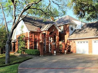 9002 Stone Creek Pl, Dallas, TX 75243