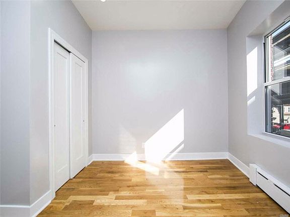 4th image of 11611 Liberty Ave