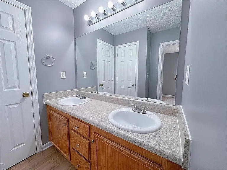 1403 Eastmont Dr NW #D — Photo 14