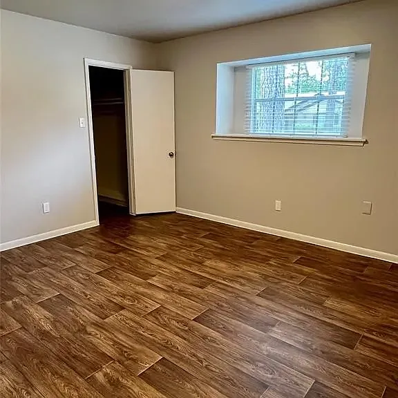 210 Black Forest Dr — Photo 17