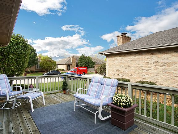 3rd image of 21241 Arbour Walk Dr