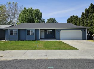 2214 Claremont Ct, Moses Lake, WA 98837