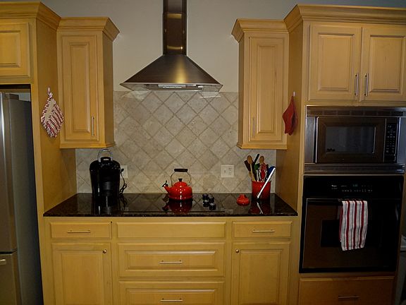 2nd image of 3706 S Fountain View Dr