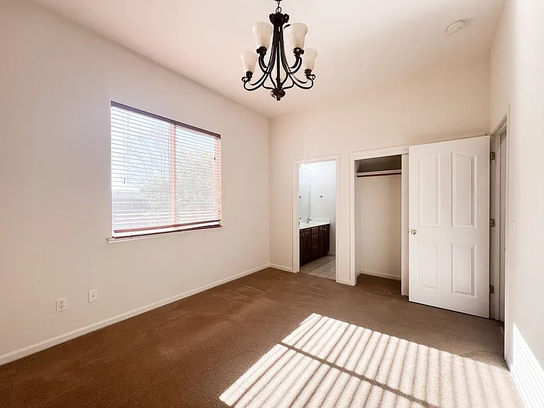 9721 Toscano Dr — Photo 22